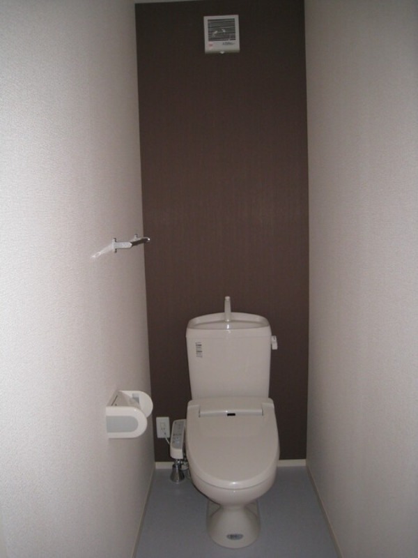 トイレ　図面と現状に相違がある場合には現状を優先