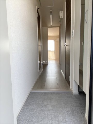 玄関　103 玄関