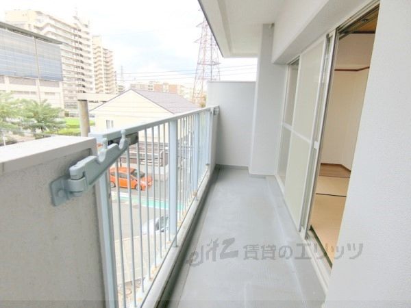 バルコニー　ベランダ