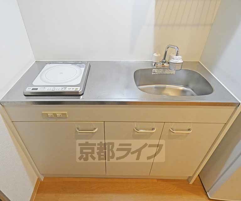 キッチン　キッチンです。