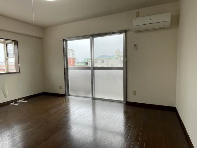 居室・リビング　同物件別部屋イメージ