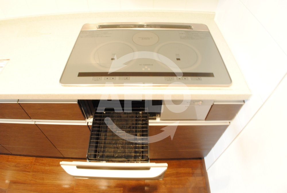 キッチン　パークナード中之島公園ロジュマン　システムキッチン