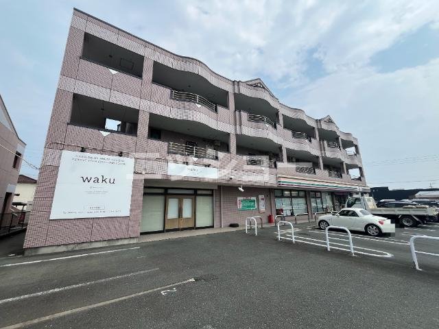 建物外観　外観写真（昼）