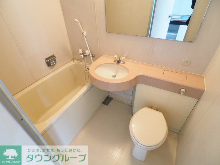 バス・シャワールーム