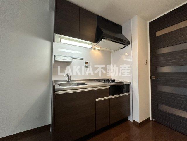 キッチン　※別部屋の写真となります。間取り図参照