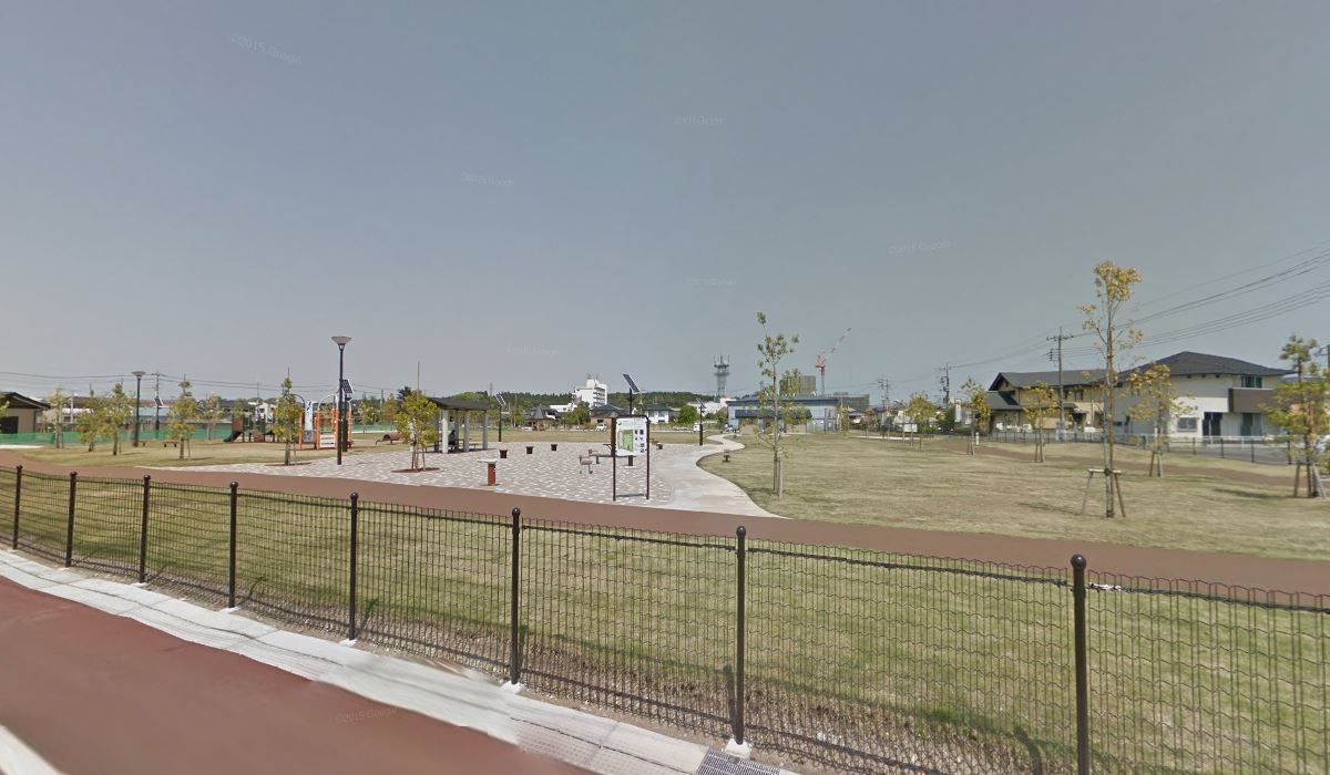 公園　中央多目的公園（公園）まで905m