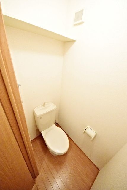 トイレ　清潔感のあるトイレ