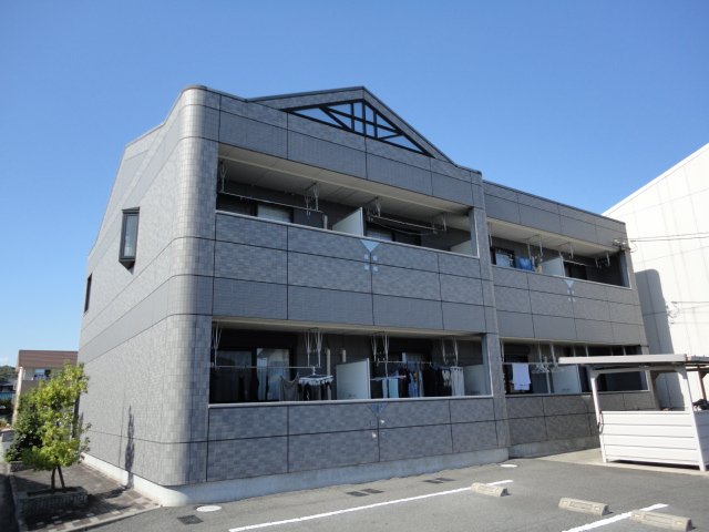 建物外観　外観写真（昼）