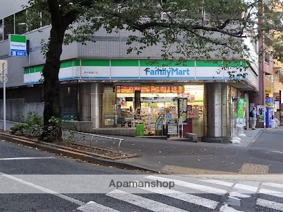 コンビニ　ファミリーマート南大塚通り店（コンビニ）まで284m