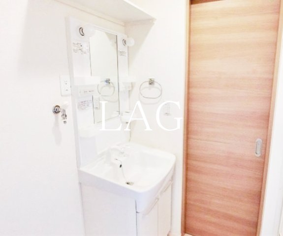 洗面設備　洗面台です。