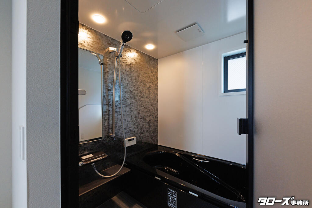 バス・シャワールーム　（事務所・テナント相談可）