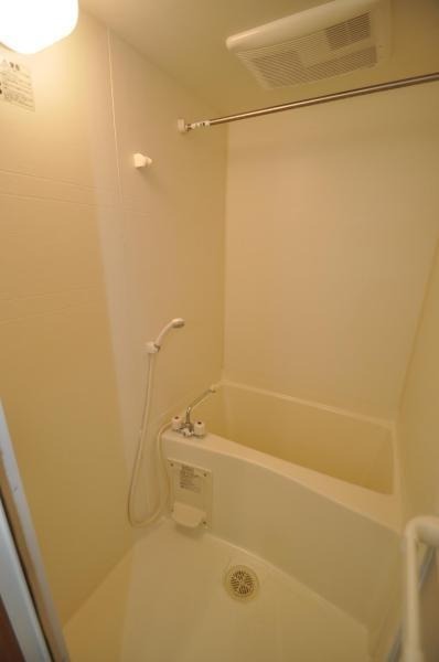 バス・シャワールーム　日々の疲れをいやすリラックス空間