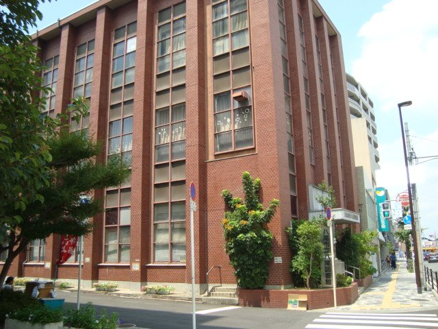 その他　八尾市立八尾図書館（その他）まで1658m
