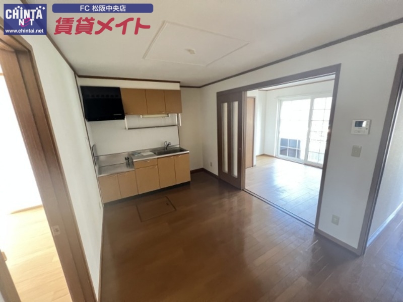 居室・リビング　同型参考写真