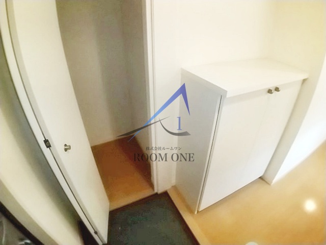 玄関　玄関です。