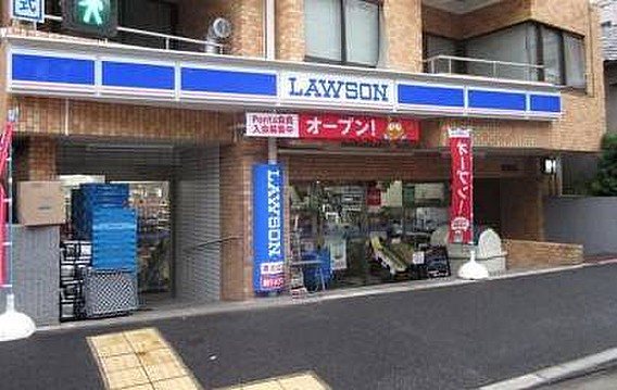 コンビニ　ローソン麻布三ノ橋店（コンビニ）まで163m