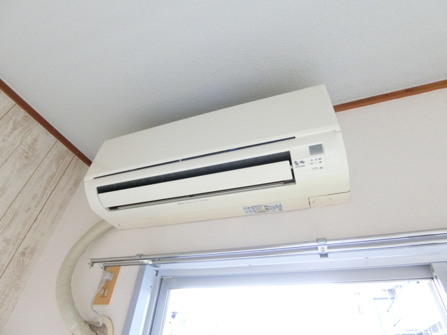 その他設備　快適に過ごせるエアコン付き