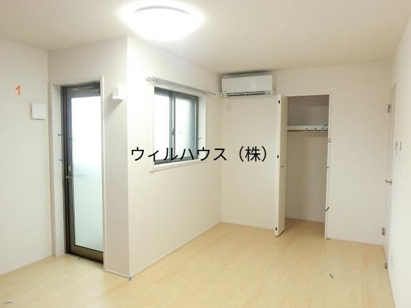 その他部屋・スペース　明るい洋室！