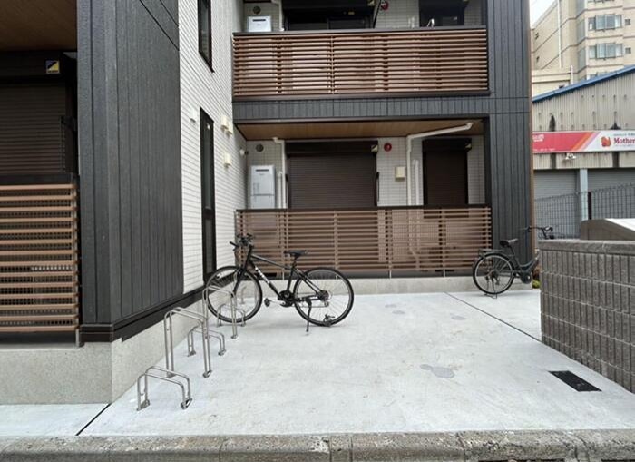 駐車場　駐輪場