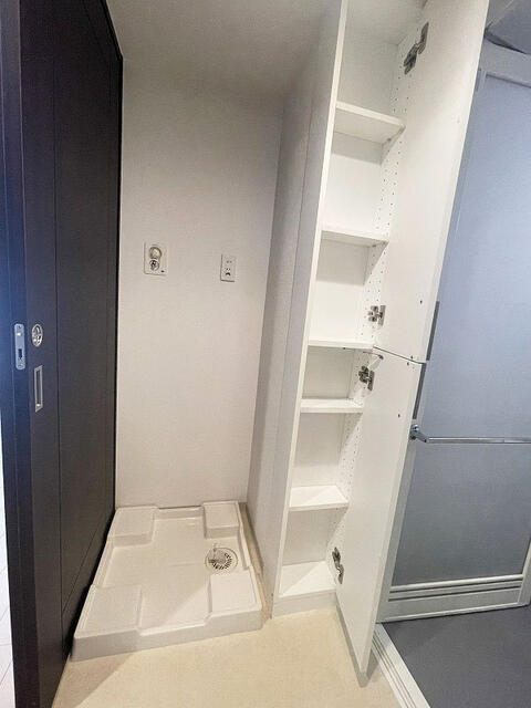 その他　室内洗濯機置場です