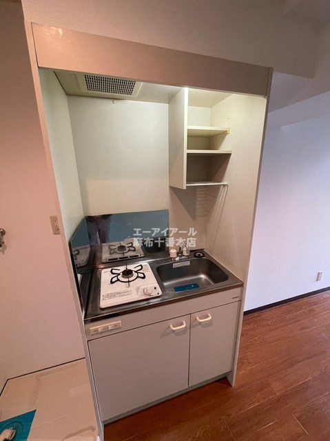 キッチン　同間取り別部屋の参考写真です