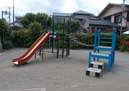 公園　千川二丁目中央児童遊園（公園）まで298m
