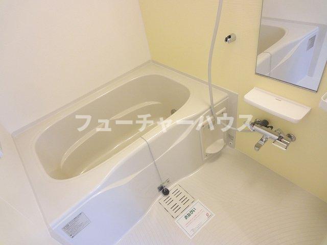 バス・シャワールーム　日々の疲れを癒すお風呂付です