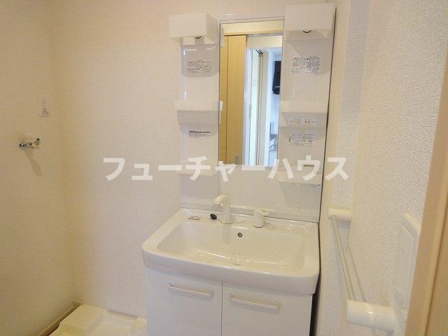 洗面設備　洗面所です