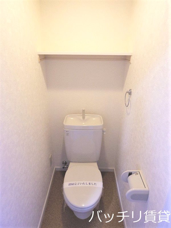 トイレ　画像は別号室イメージの為、現況を優先いたします。