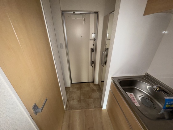 玄関　※別部屋の写真です