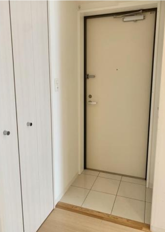 玄関　部屋参考写真です