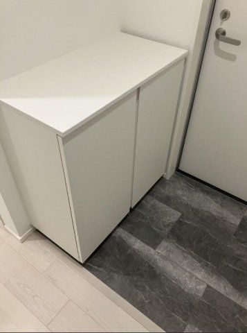 玄関　玄関にシューズボックスもあります。