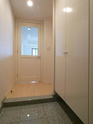 玄関　別部屋参考写真
