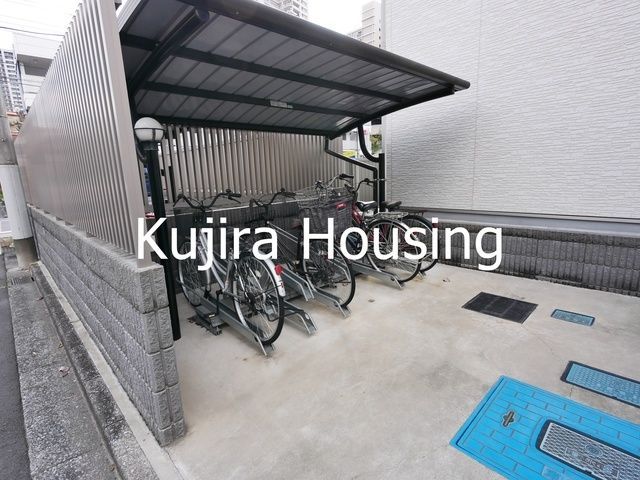 その他共有部分　★屋根付き駐輪場完備です★