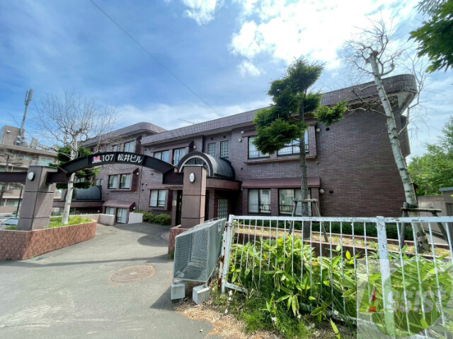 建物外観　中央区円山西町３「１０７松井ビル」