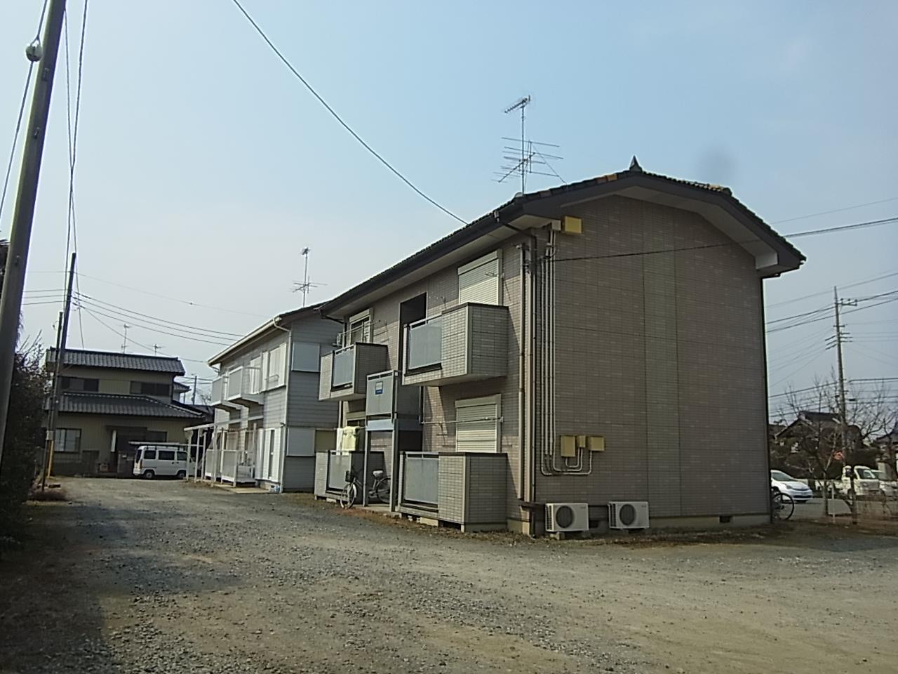 【ハイツ平成の駐車場】