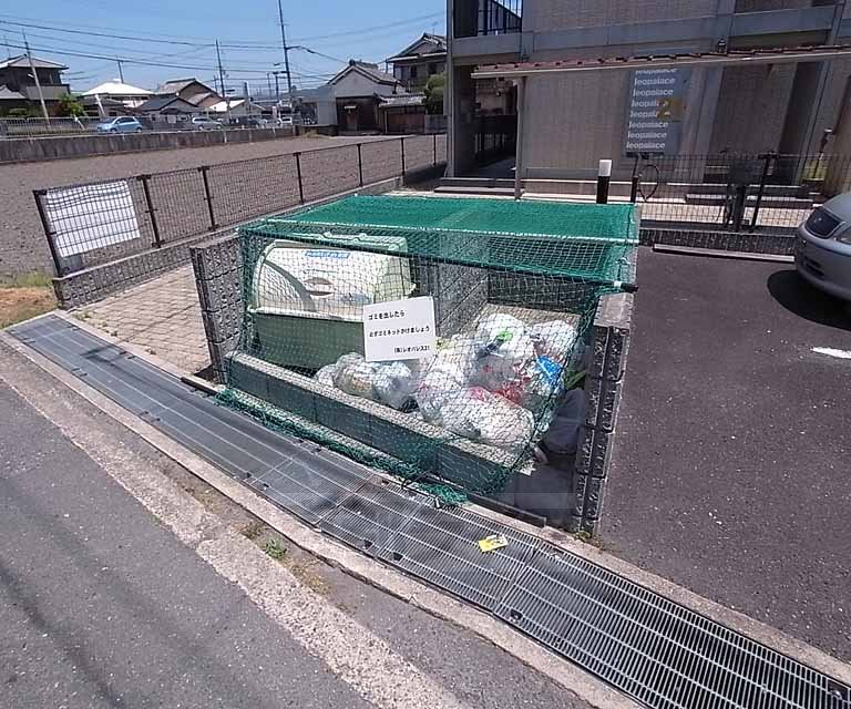 【相楽郡精華町大字下狛のアパートのその他】