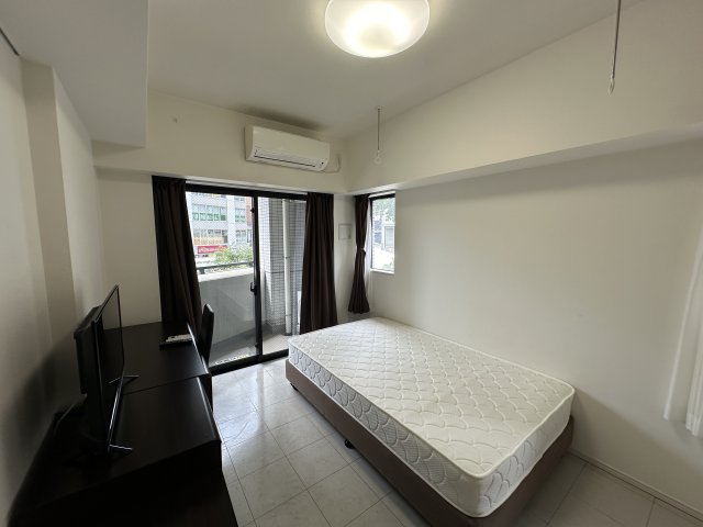 その他部屋・スペース　ベッド、机、テレビなど家具家電付き