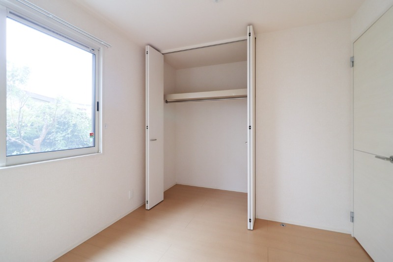 収納　図面と現状に相違がある場合には現状を優先