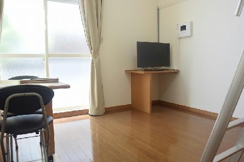 居室・リビング　清潔感あります。