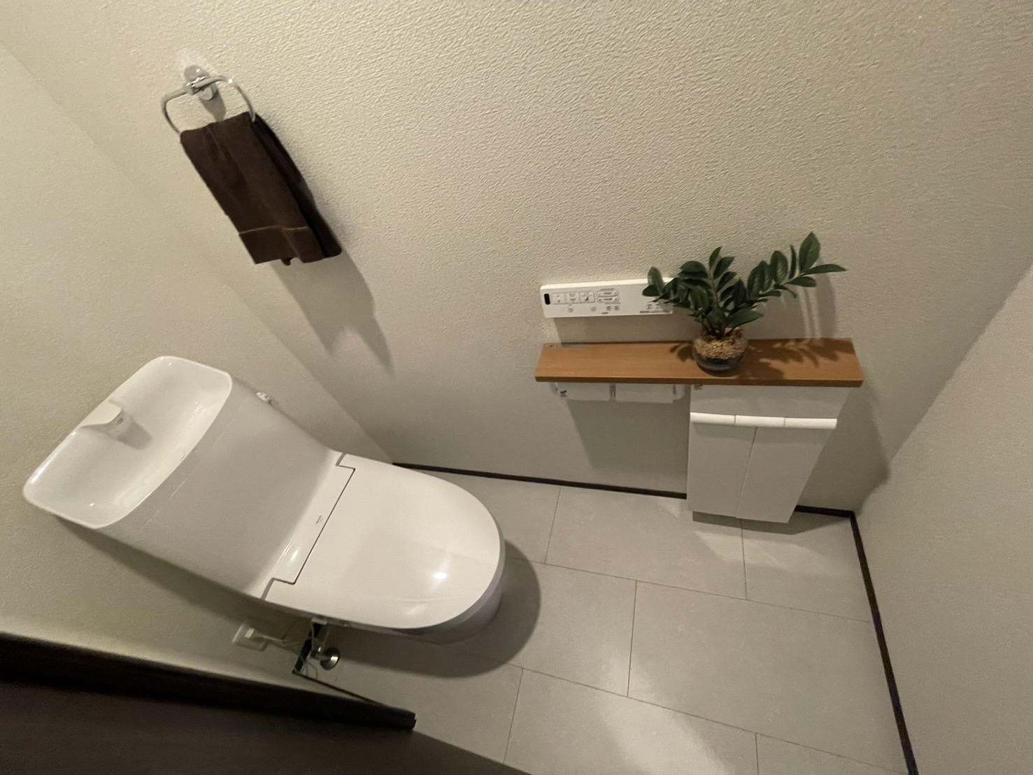 トイレ　※家具はイメージです