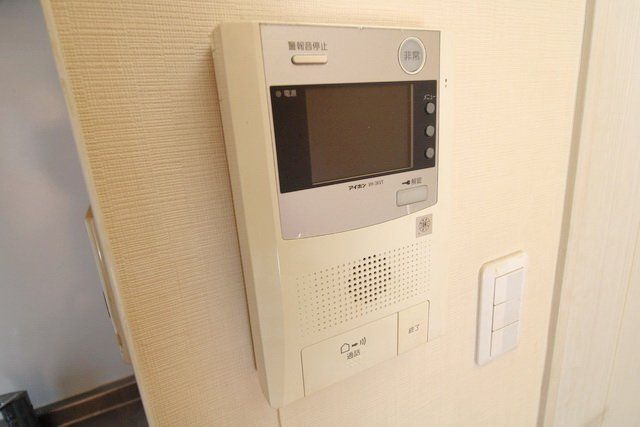 【横浜市鶴見区栄町通のマンションのセキュリティ】