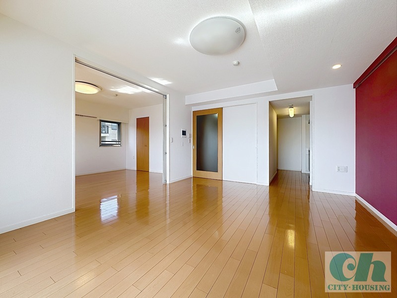 居室・リビング　広々としたリビングです♪