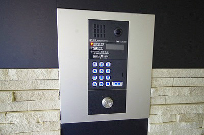 エントランス　オートロック