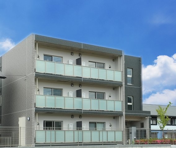 建物外観　安心のオートロックついてます