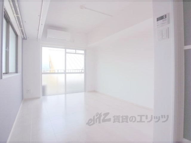 居室・リビング　洋室