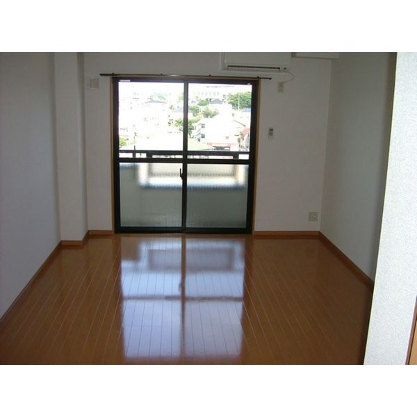 居室・リビング　居間・リビング