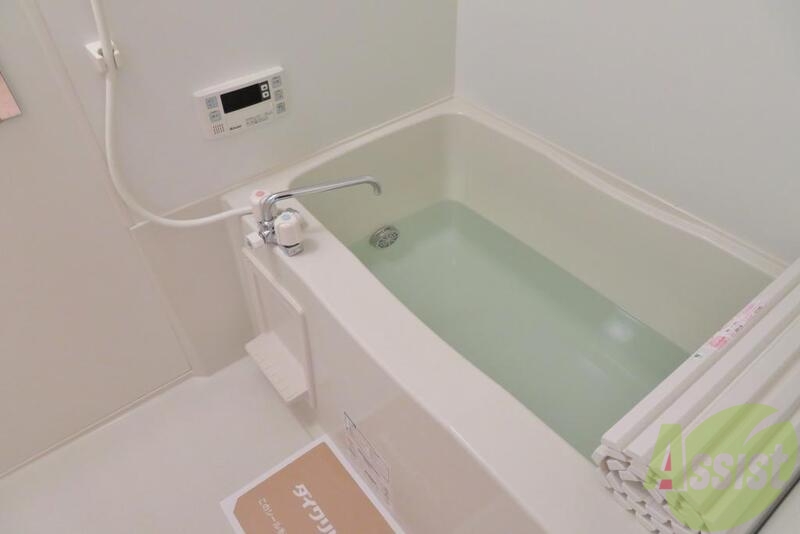 バス・シャワールーム　バスルームの清潔感って大事ですよねー、きれいなお風呂です