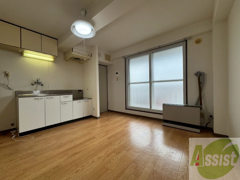 居室・リビング　広くてキレイなお部屋が広がっていて、充実した生活が送れそう。