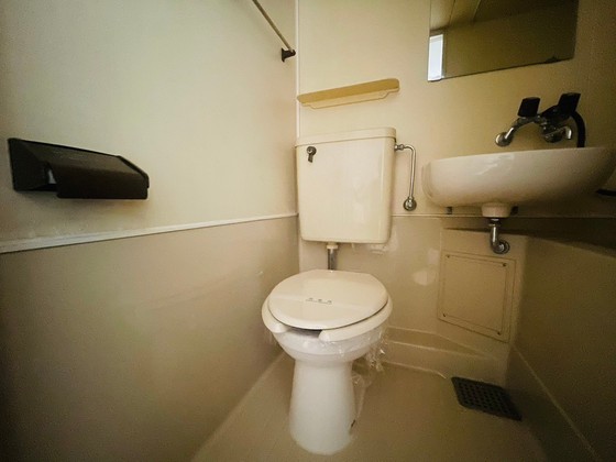 トイレ　※別部屋の写真です